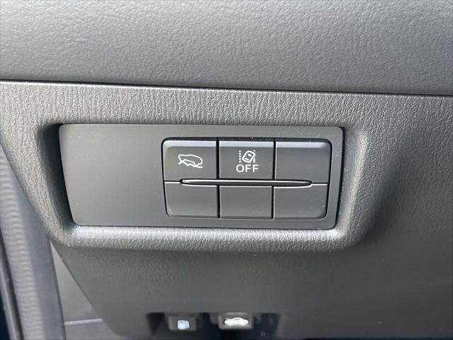 Used 2021 MAZDA CX-5 Touring image 18