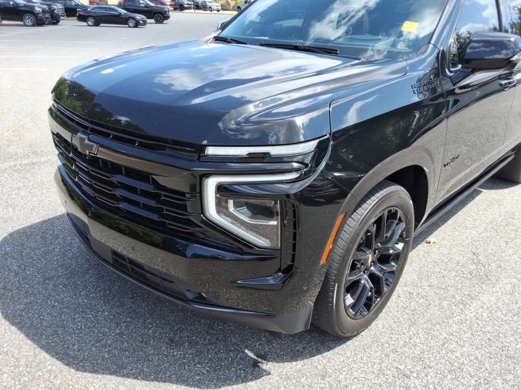 Certified 2025 Chevrolet Tahoe High Country w/ LPO, Illumination Package AWD/4WD image 9