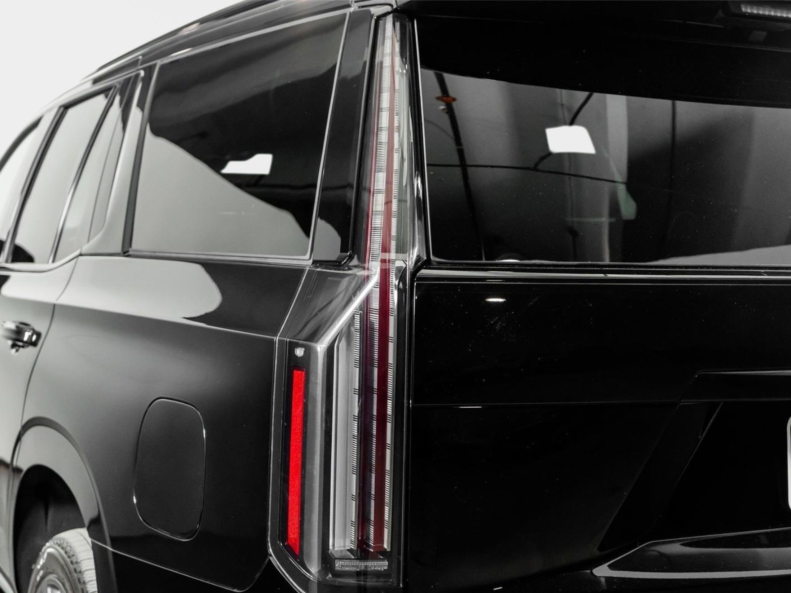 Used 2026 Cadillac Escalade V w/ LPO, Floor Liner Package image 11