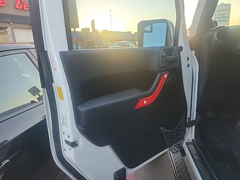 Used 2013 Jeep Wrangler Unlimited Sport image 31