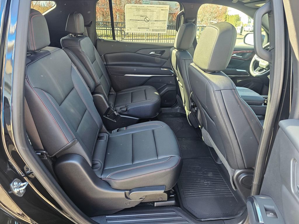 New 2026 Chevrolet Traverse Z71 w/ Driver Confidence Package image 12