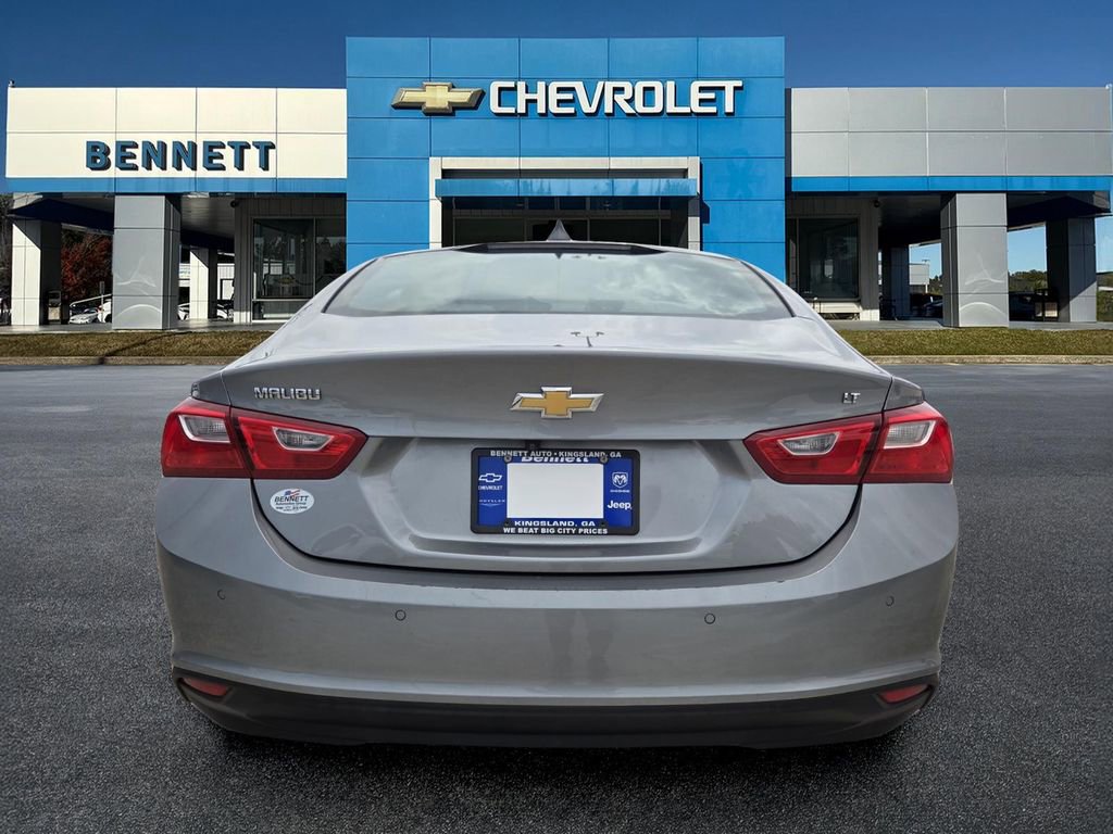 Used 2024 Chevrolet Malibu LT FWD image 5
