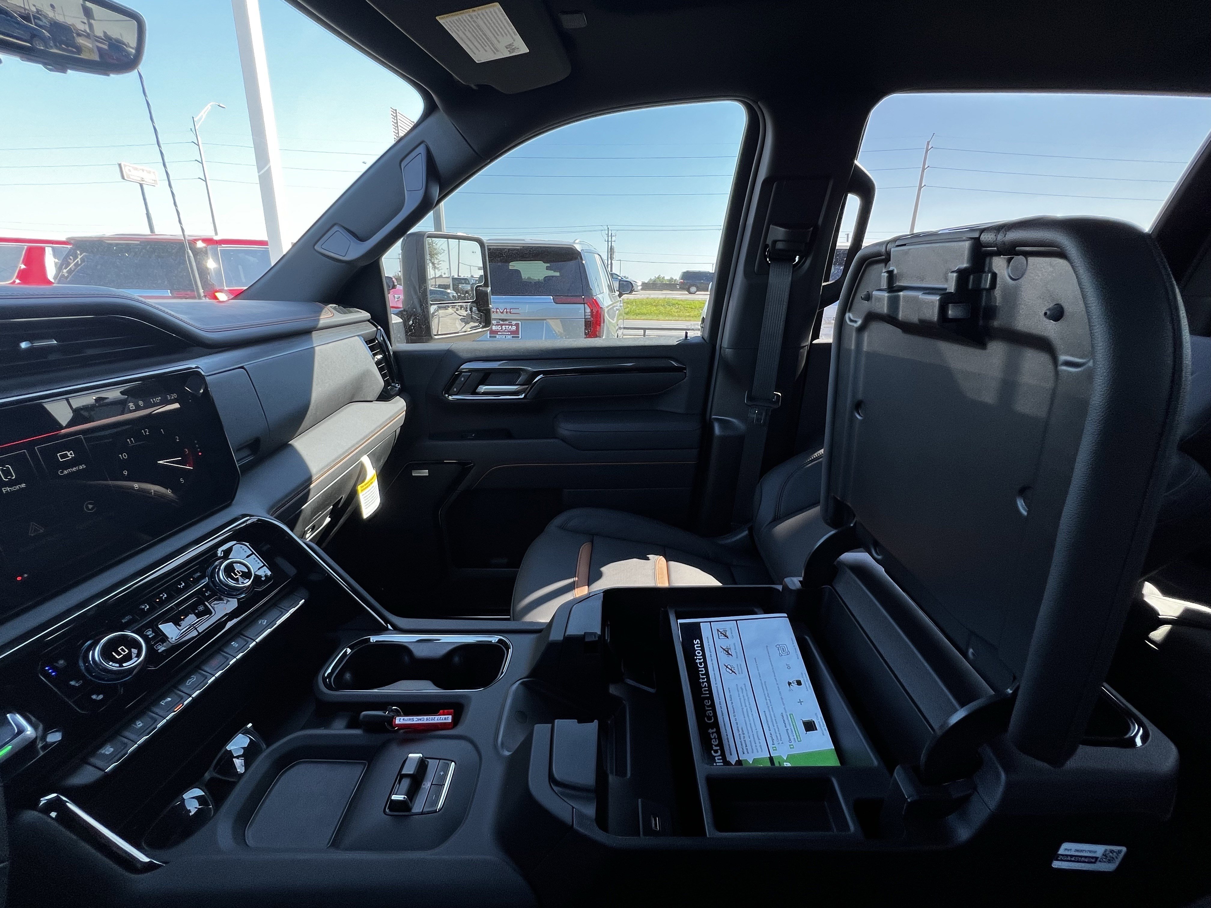 New 2026 GMC Sierra 2500 AT4 w/ AT4 Premium Plus Package image 22