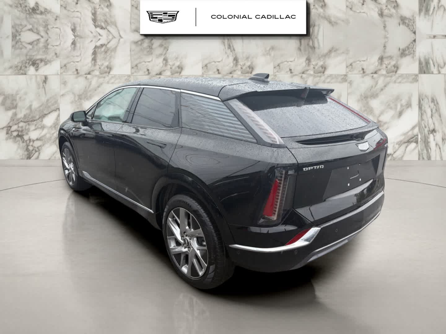 Certified 2025 Cadillac Optiq Luxury 1 AWD/4WD image 3
