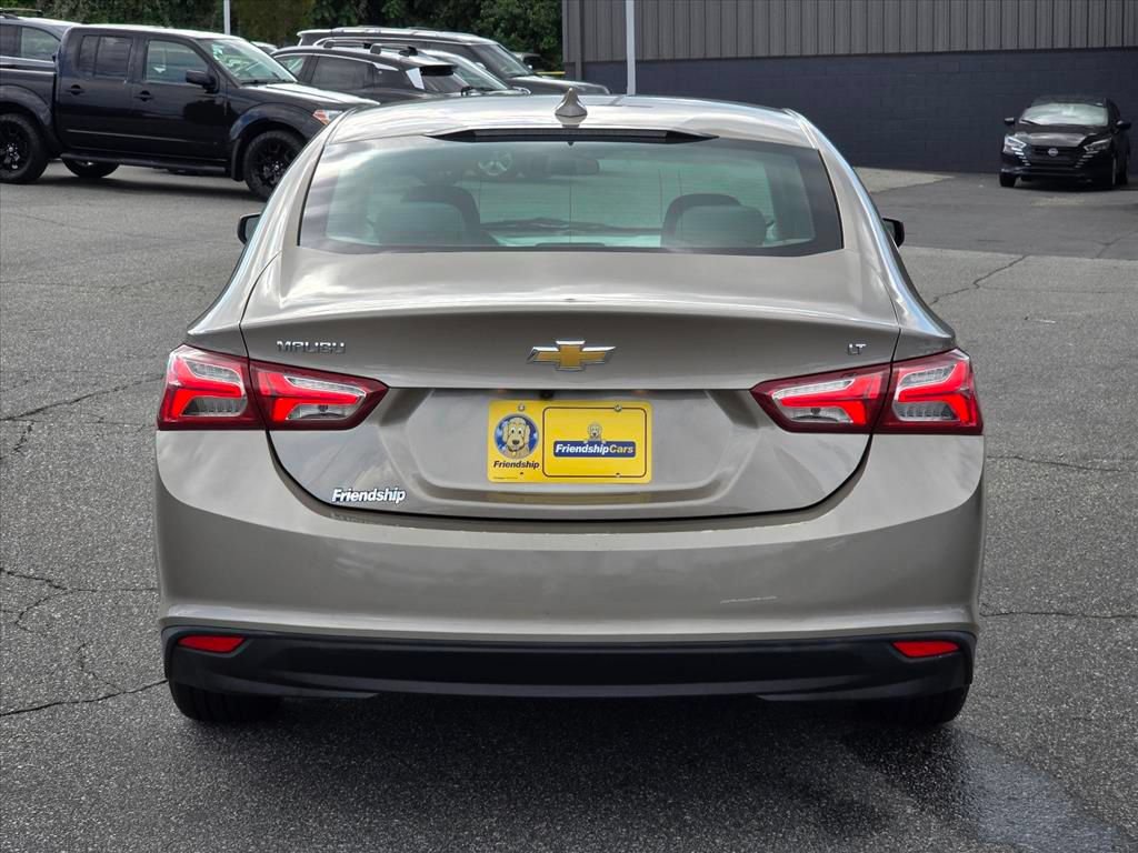 Used 2022 Chevrolet Malibu LT FWD image 25
