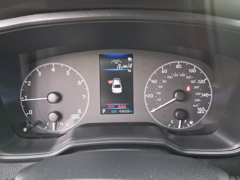 Used 2023 Toyota Corolla LE FWD image 19