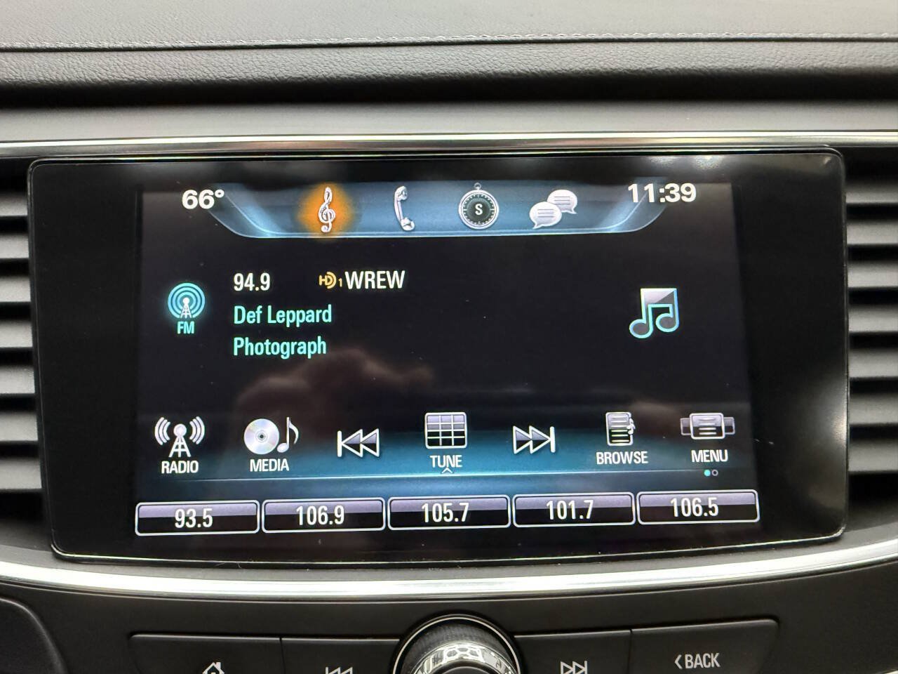 Used 2018 Buick LaCrosse Essence w/ Sights and Sounds Package FWD image 29