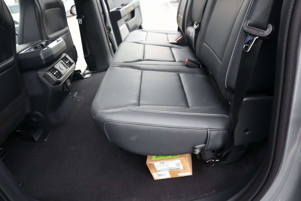 New 2025 Ford F150 Lariat w/ FX4 Off-Road Package image 14