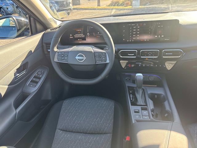 New 2026 Nissan Sentra SV w/ SV Convenience Package FWD image 16