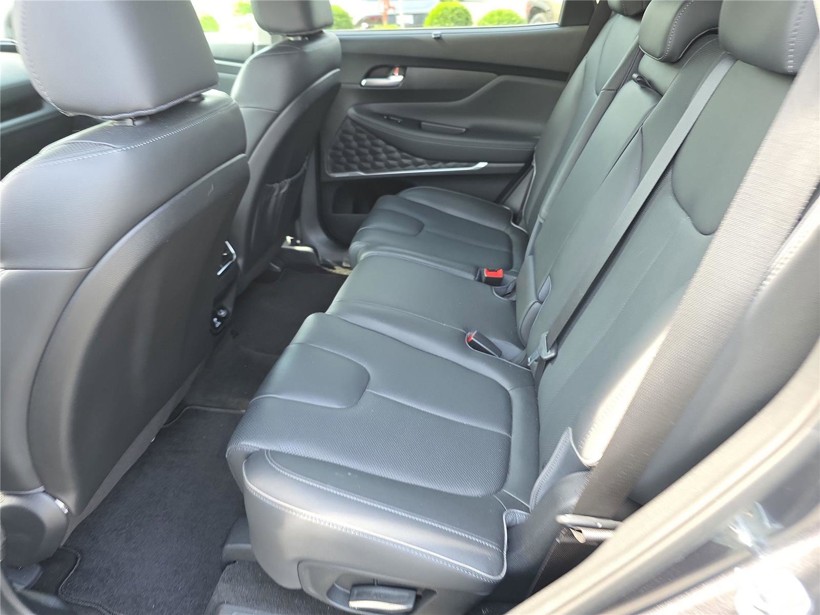Certified 2021 Hyundai Santa Fe Limited AWD/4WD image 16