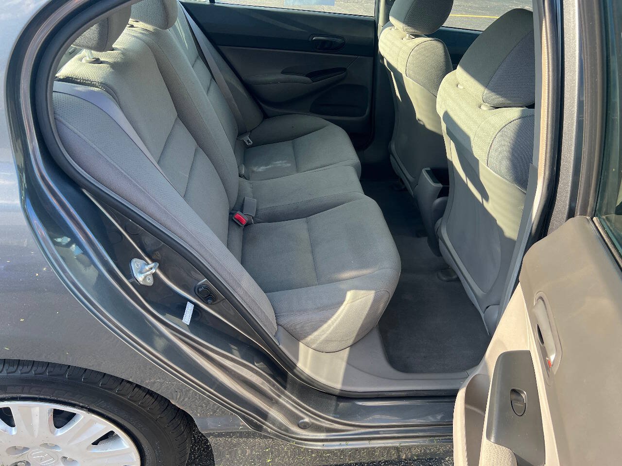 Used 2010 Honda Civic DX-VP image 23