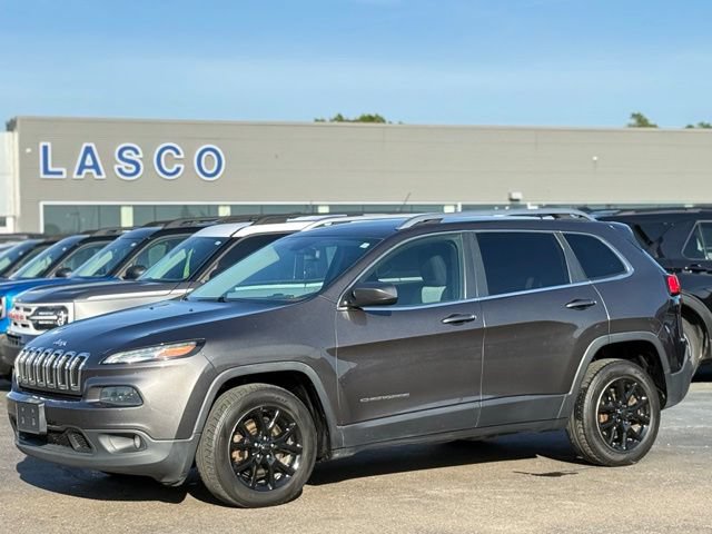 Used 2014 Jeep Cherokee Latitude w/ Cold Weather Group FWD 360° Tour