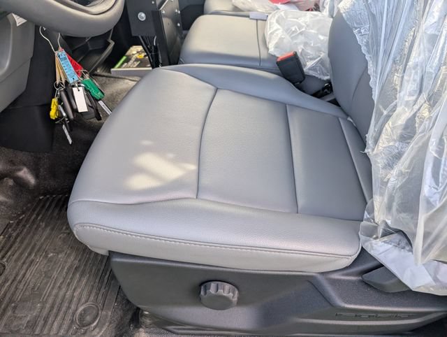 New 2026 Ford F550 4x4 Regular Cab Super Duty image 26