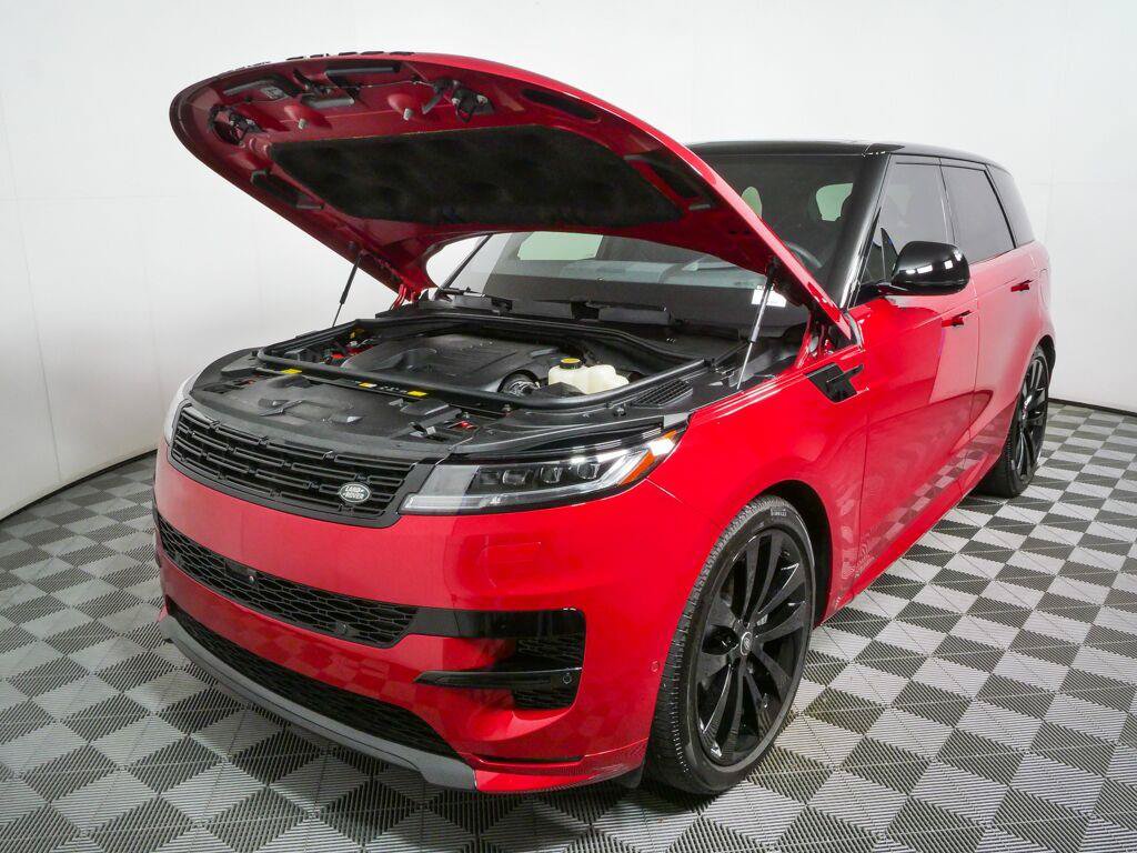 Used 2025 Land Rover Range Rover Sport Dynamic SE AWD/4WD image 35
