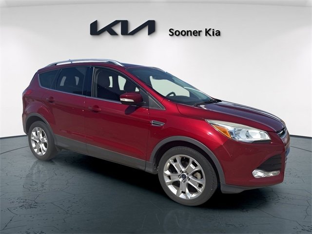 Used 2016 Ford Escape Titanium image 4