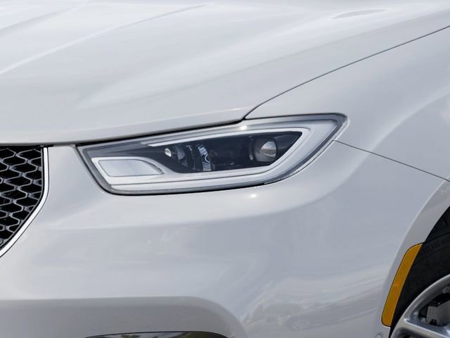 New 2026 Chrysler Pacifica Select FWD image 10