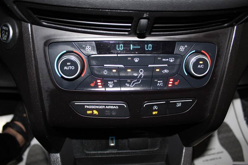 Used 2017 Ford Escape Titanium AWD/4WD image 22