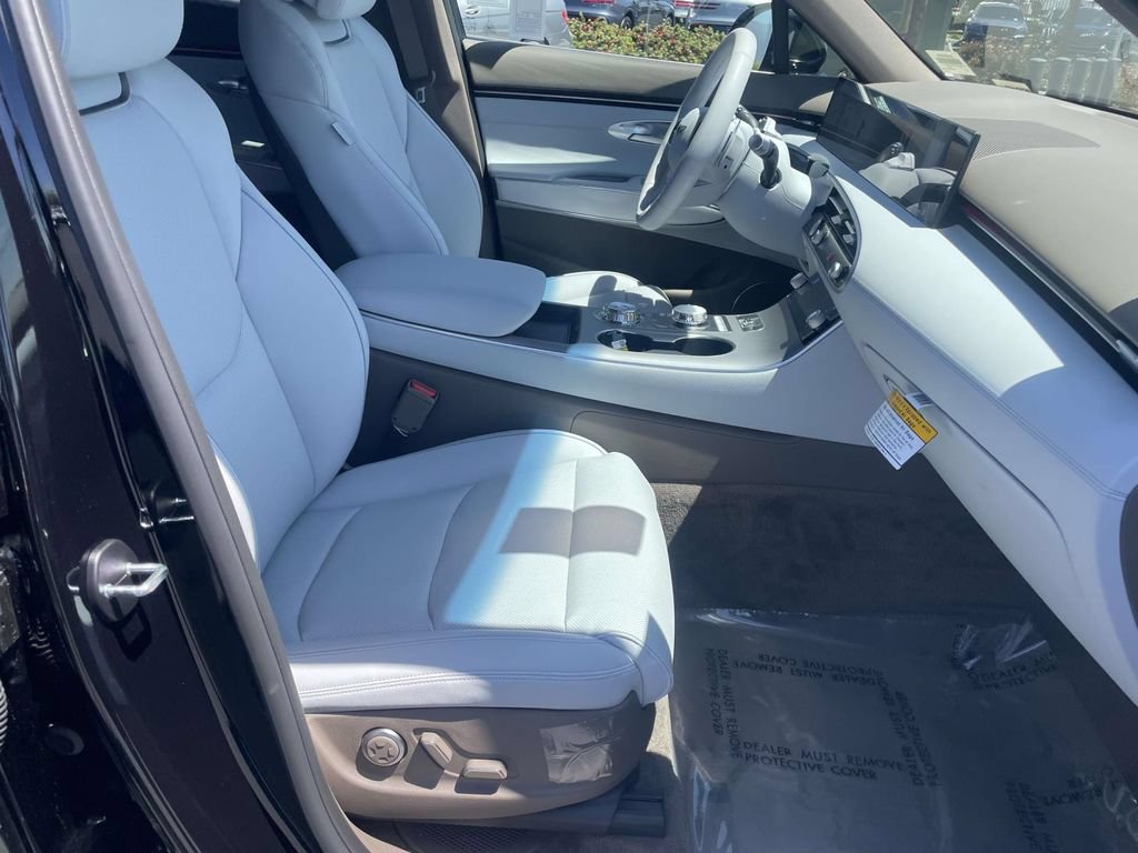 New 2026 Genesis GV70 2.5T Advanced AWD/4WD image 21