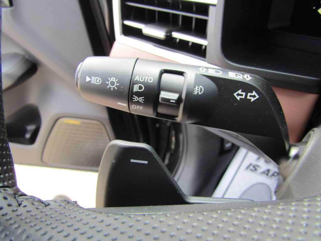 Used 2025 Mitsubishi Outlander SEL AWD/4WD image 20