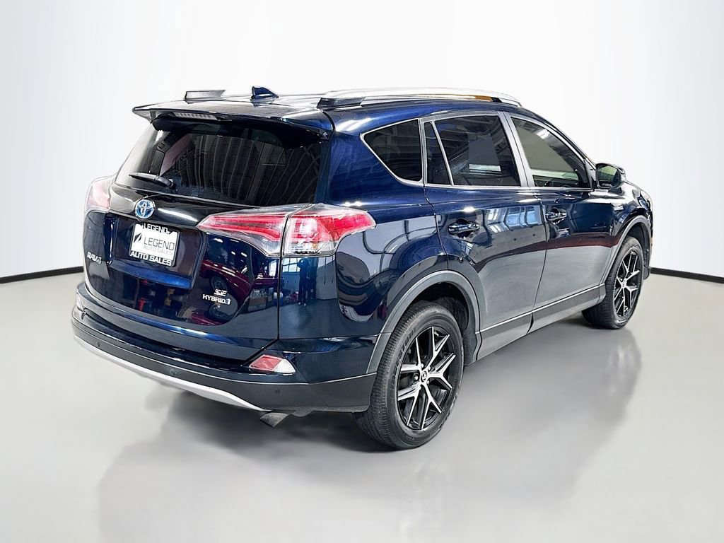 Used 2017 Toyota RAV4 SE image 7