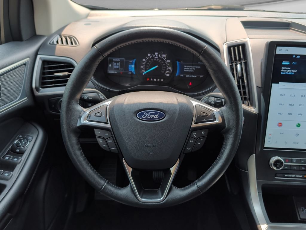 Used 2024 Ford Edge SEL AWD/4WD image 11