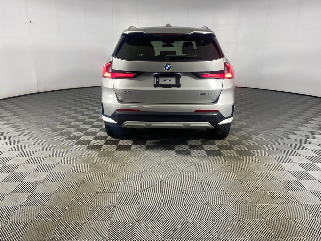 Used 2024 BMW X1 xDrive28i image 12
