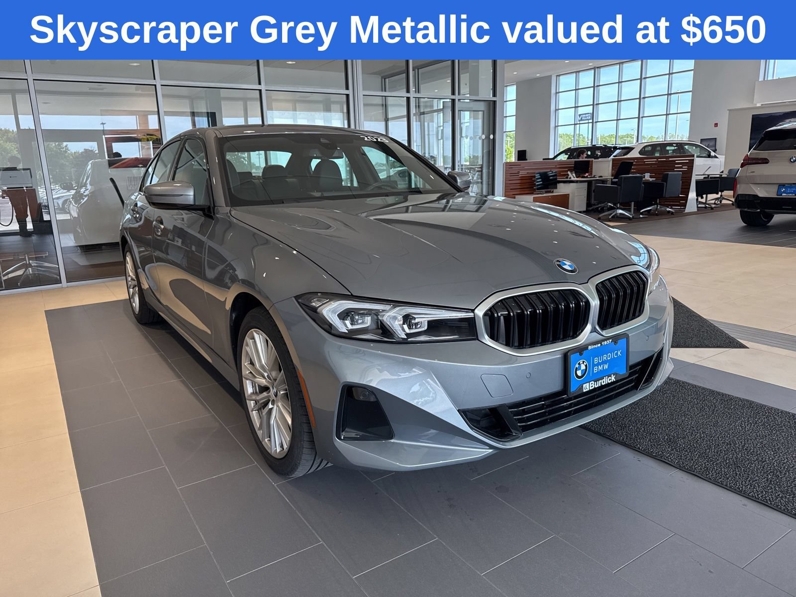 Used 2023 BMW 330i xDrive Sedan w/ Driving Assistance Package AWD/4WD image 3