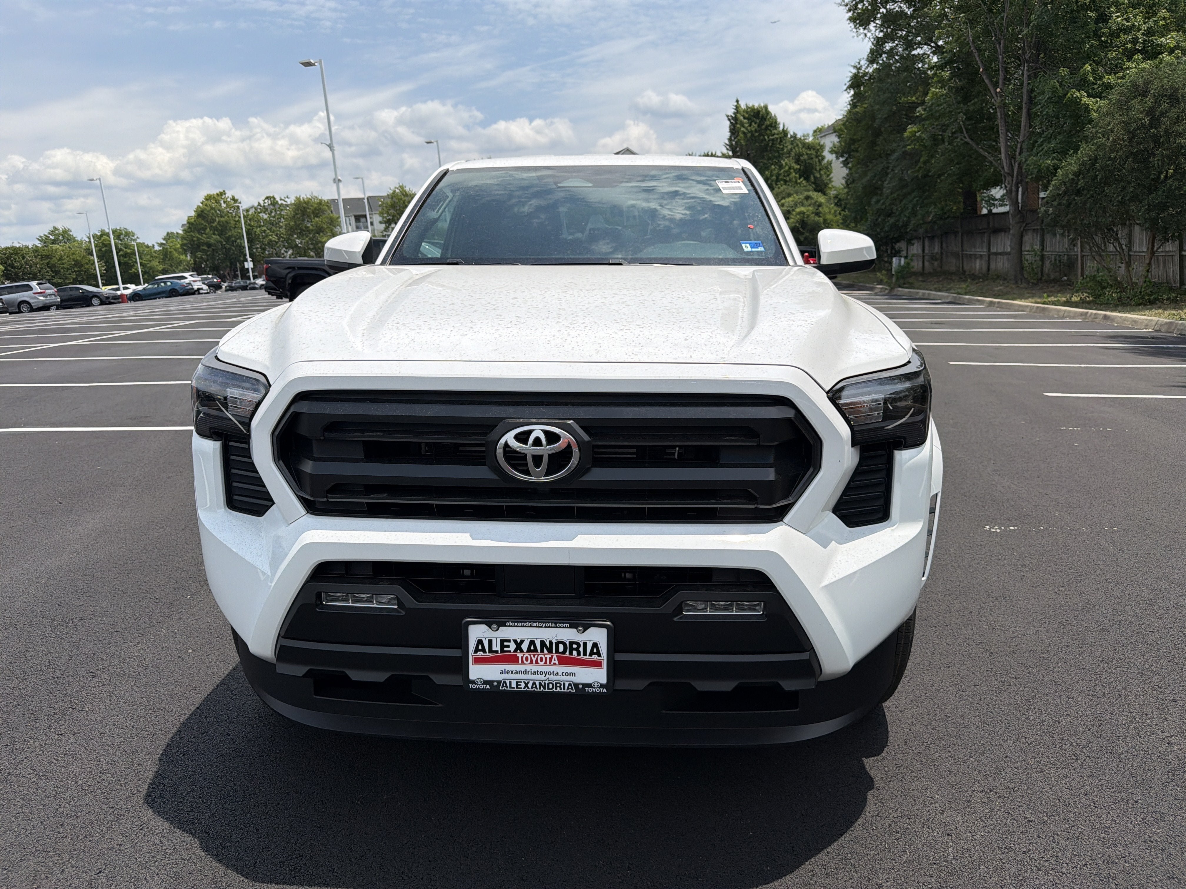 New 2026 Toyota Tacoma SR5 AWD/4WD image 2