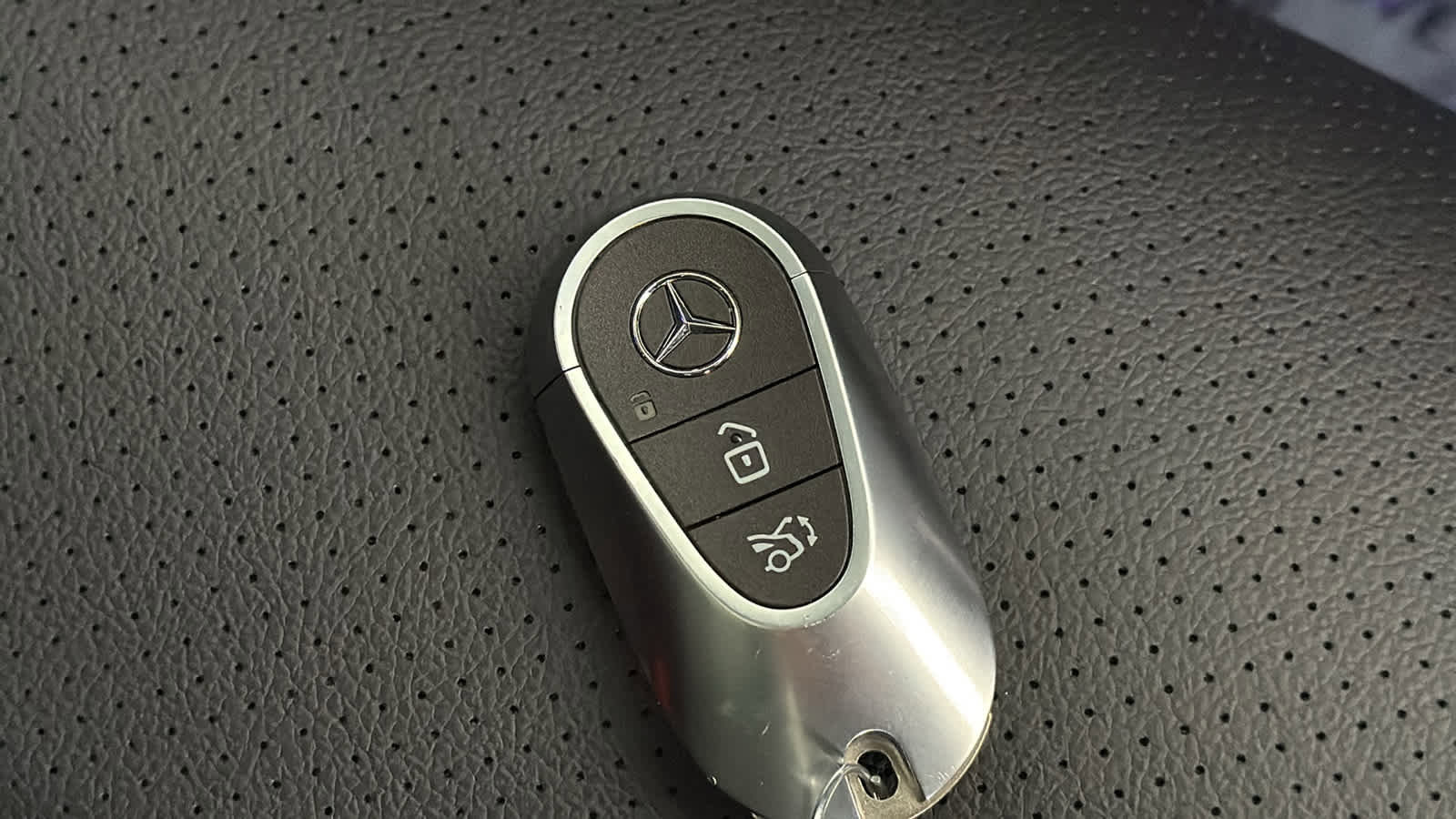 Certified 2026 Mercedes-Benz GLC 300 4MATIC image 37