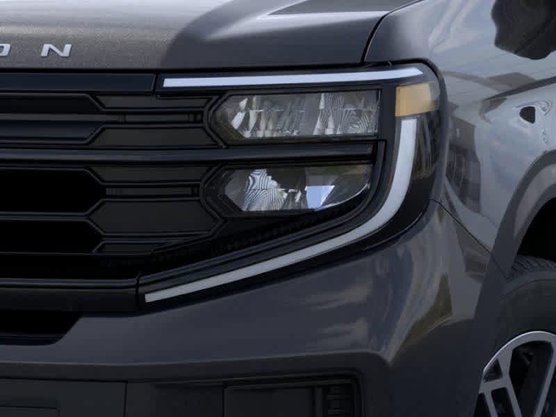 New 2025 Ford Expedition Active image 18