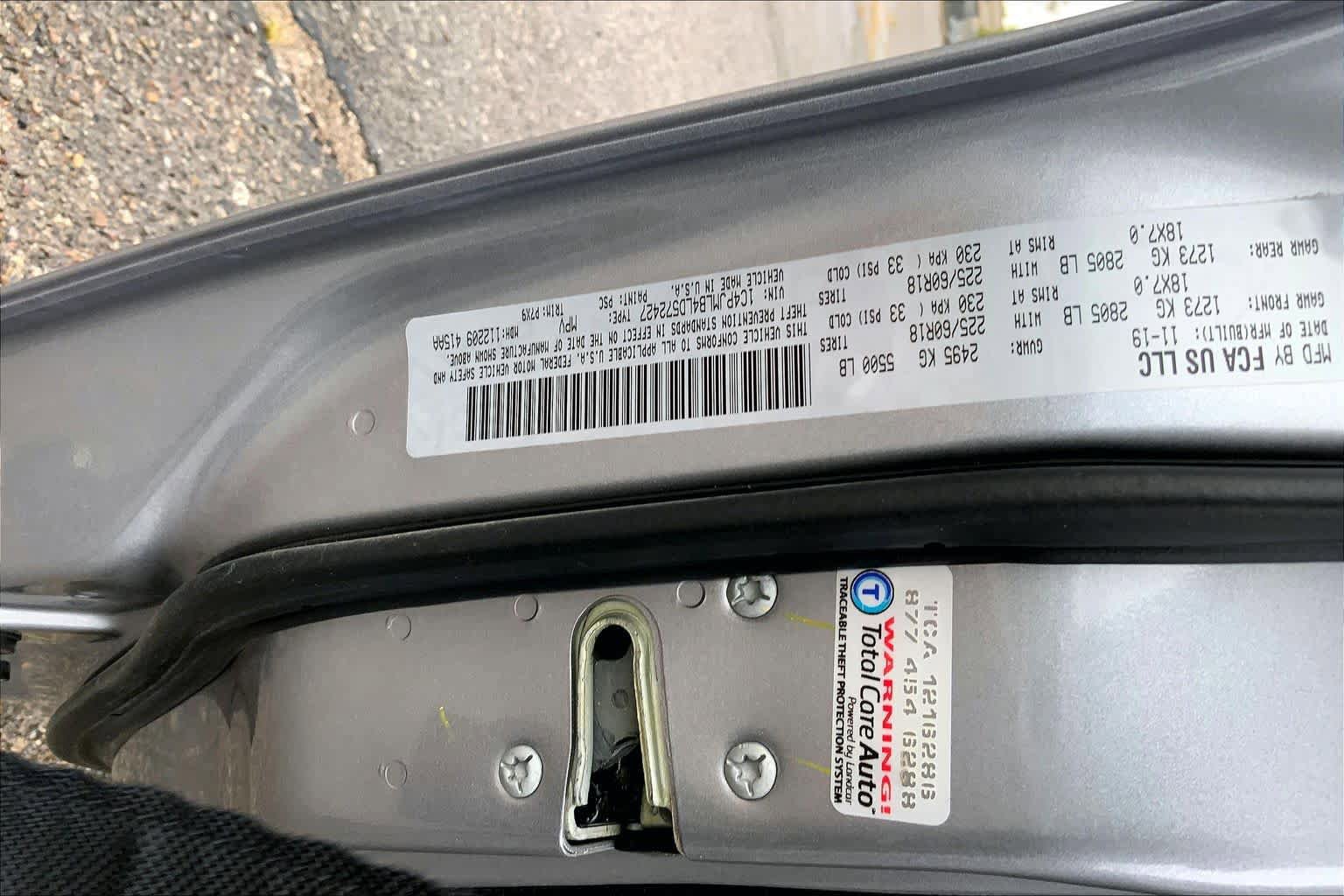 Used 2020 Jeep Cherokee Latitude Plus image 34