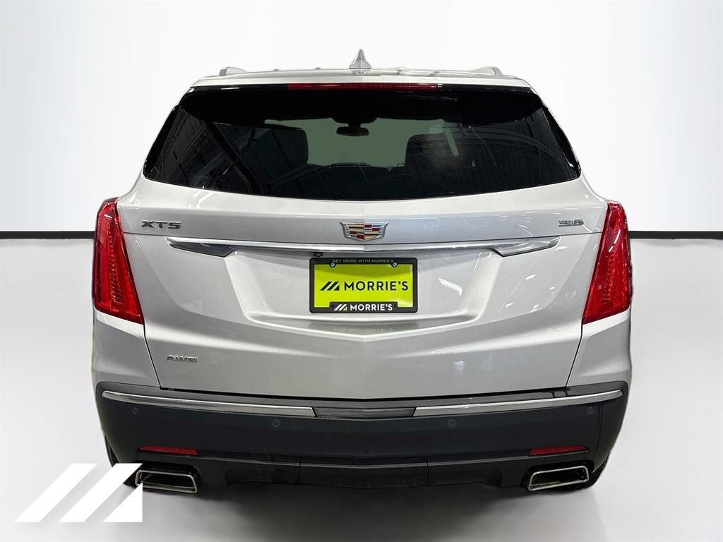 Used 2018 Cadillac XT5 AWD image 5