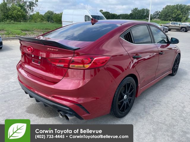 Used 2017 Hyundai Elantra Sport w/ Sport Premium Package 06 FWD image 5