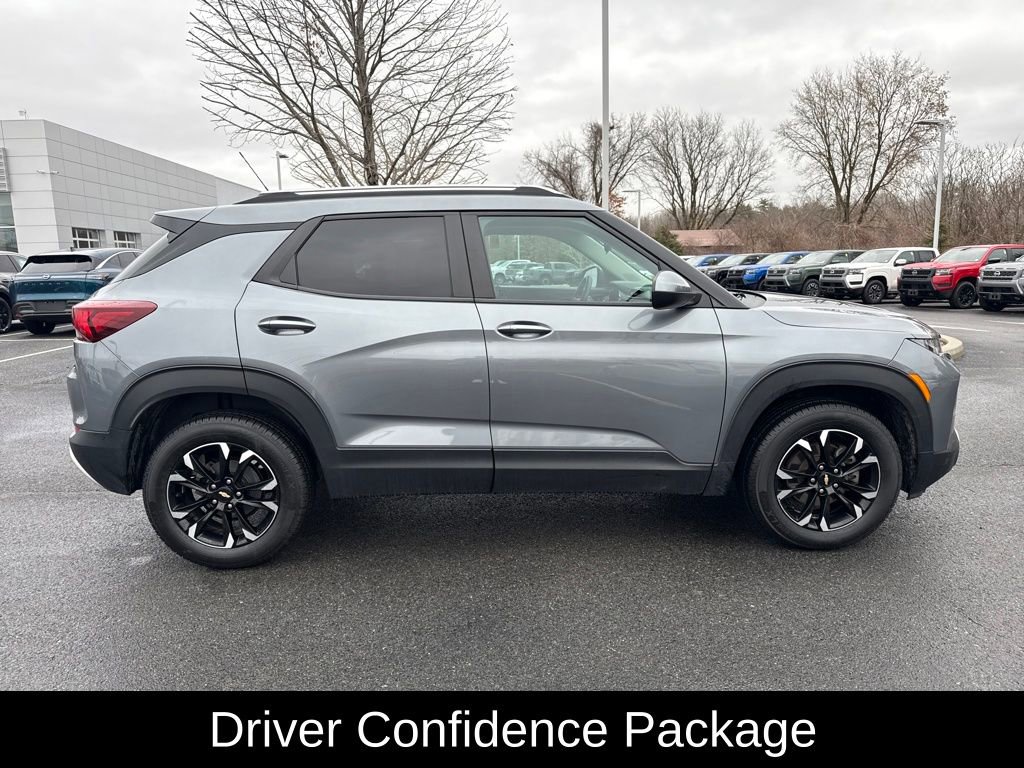 Used 2021 Chevrolet TrailBlazer LT w/ Driver Confidence Package image 10