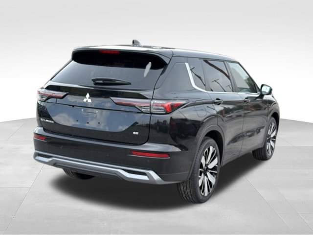 New 2026 Mitsubishi Outlander SE FWD image 5