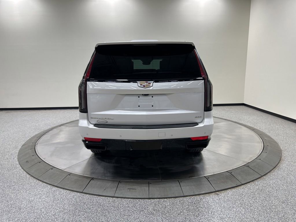 Used 2021 Cadillac Escalade Sport Platinum AWD/4WD image 8
