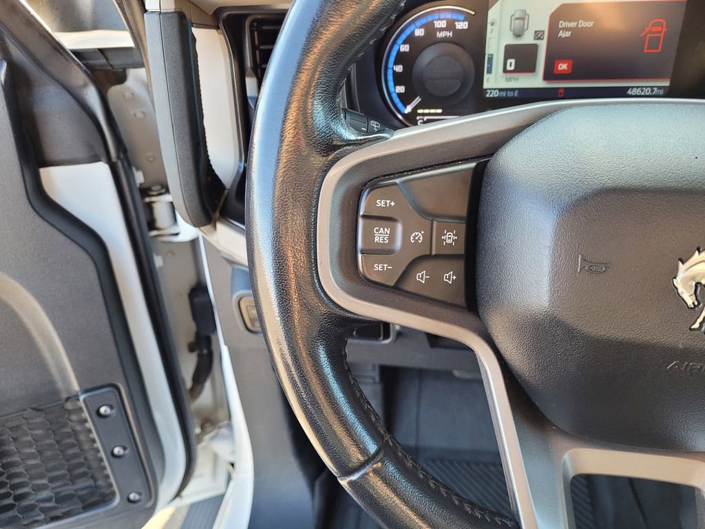 Used 2023 Ford Bronco Wildtrak image 23