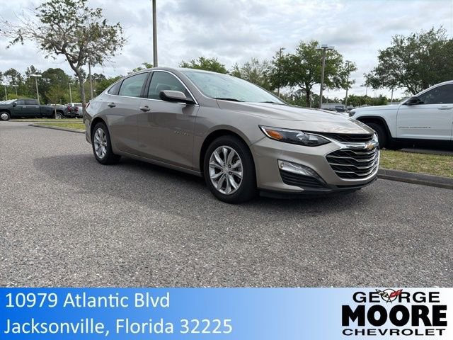 Used 2024 Chevrolet Malibu LT FWD image 1