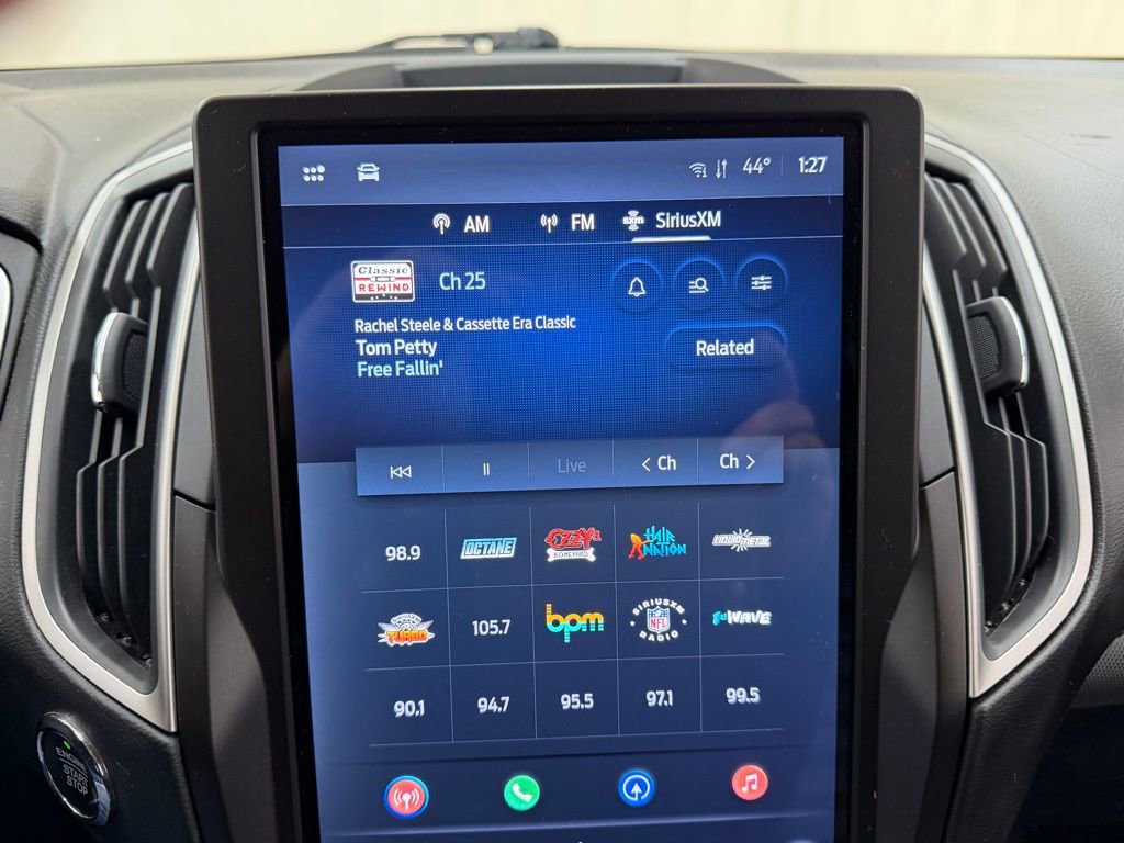 Used 2021 Ford Edge SEL image 26