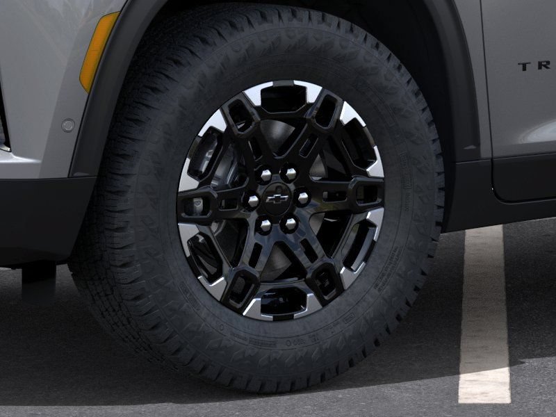 New 2027 Chevrolet Traverse Z71 w/ Enhanced Driving Package AWD/4WD image 9