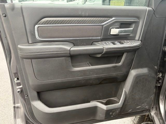 New 2026 RAM 2500 Big Horn AWD/4WD image 12