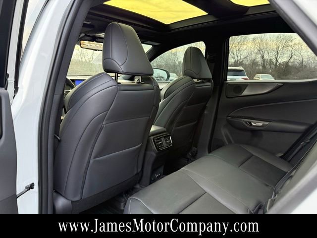 Used 2025 Lexus NX 350 F Sport image 18