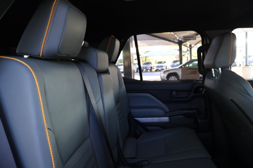 New 2026 Toyota 4Runner Trailhunter AWD/4WD image 60