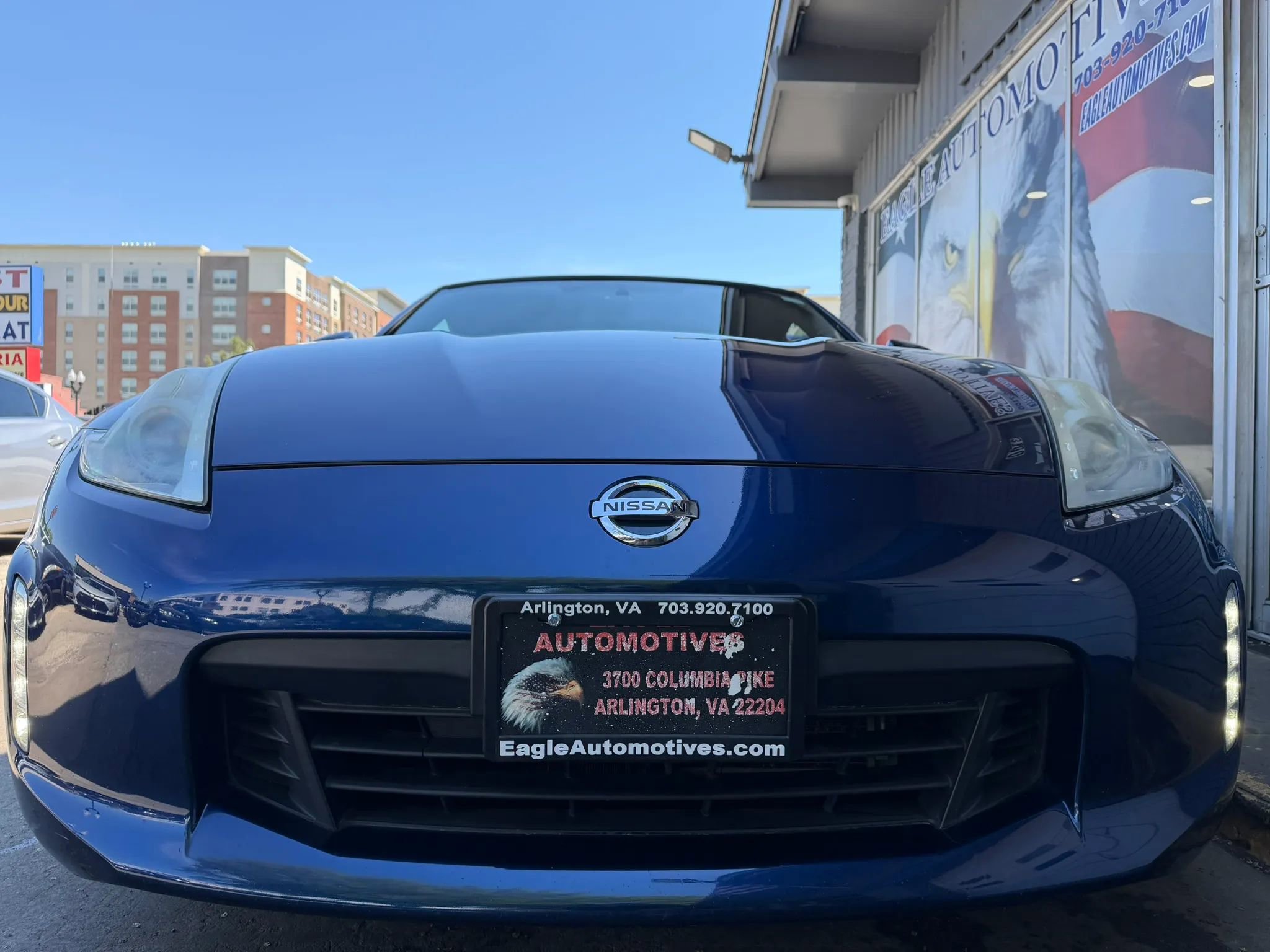Used 2013 Nissan 370Z Touring RWD image 8