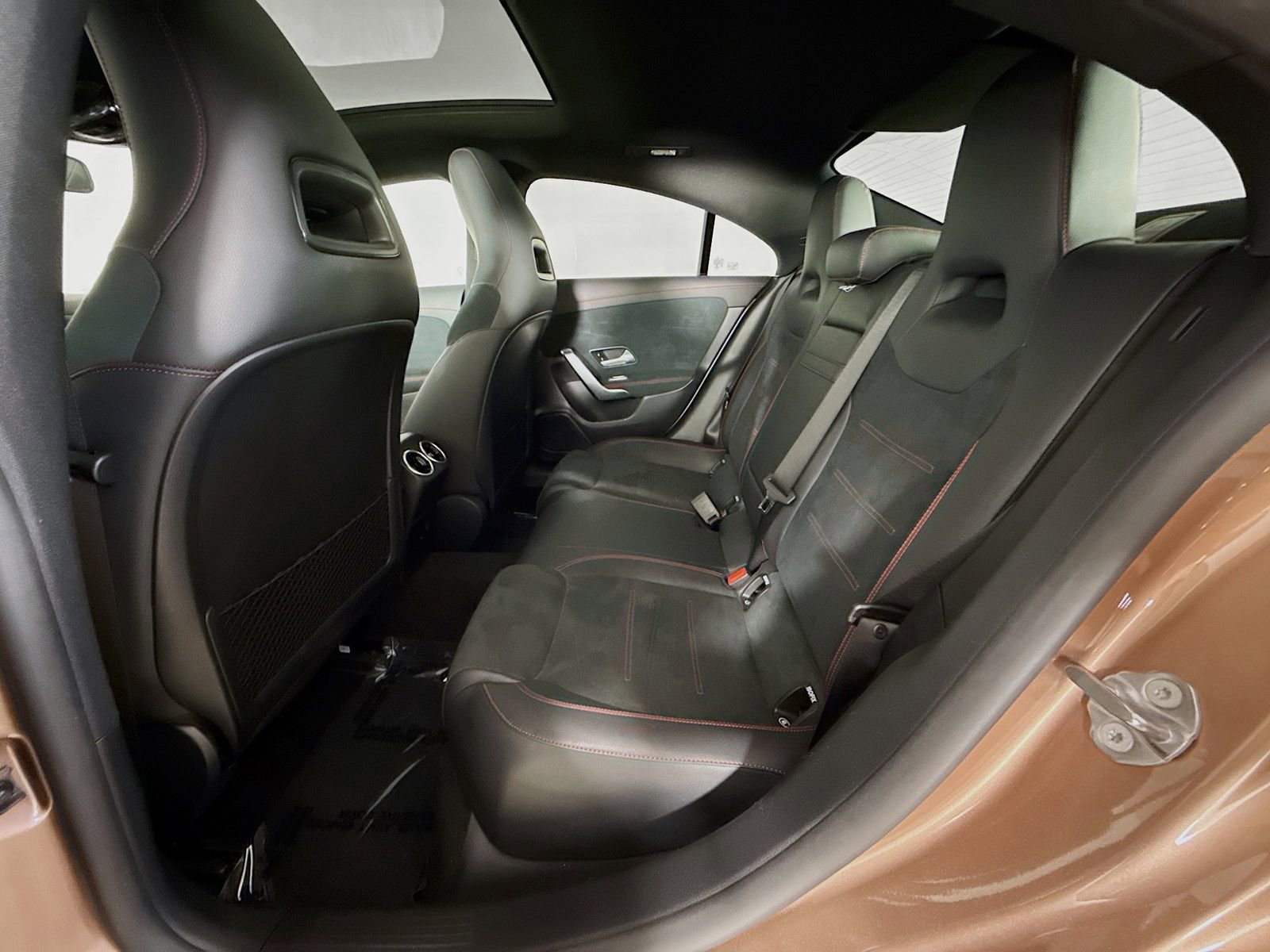 Used 2022 Mercedes-Benz CLA 250 image 24