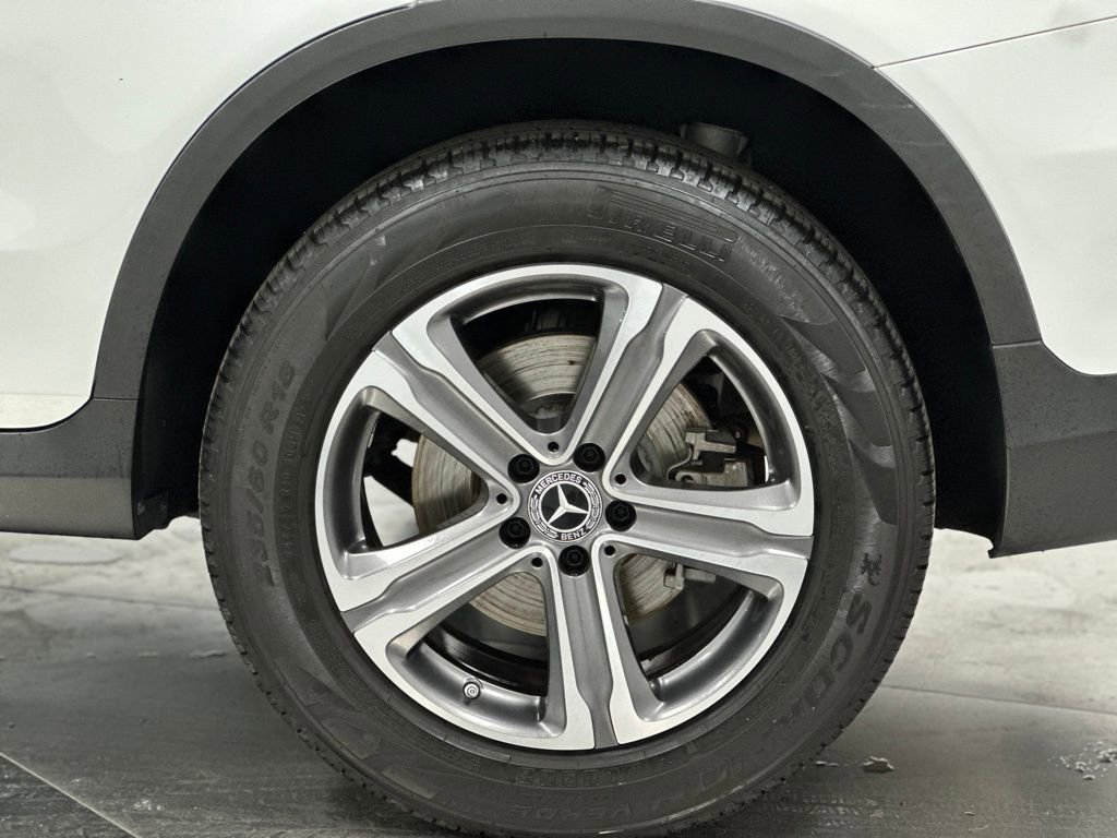 Used 2021 Mercedes-Benz GLC 300 image 24