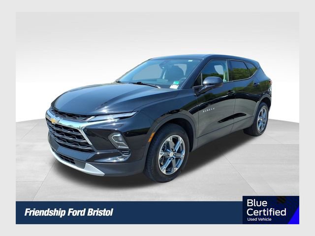 Used 2023 Chevrolet Blazer LT AWD/4WD image 1