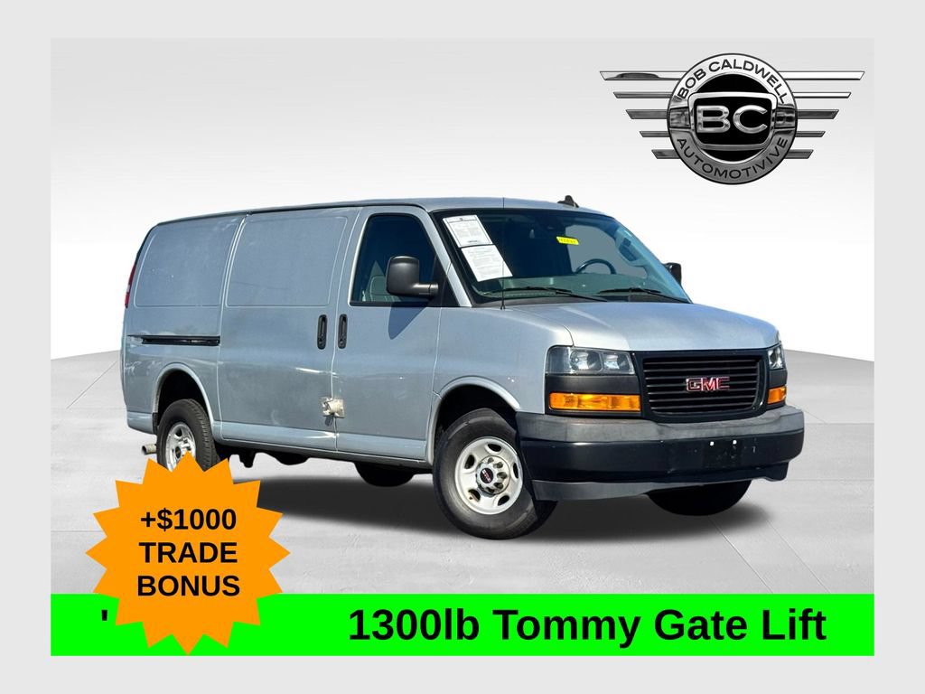Used 2020 GMC Savana 3500 w/ Driver Convenience Package RWD image 1