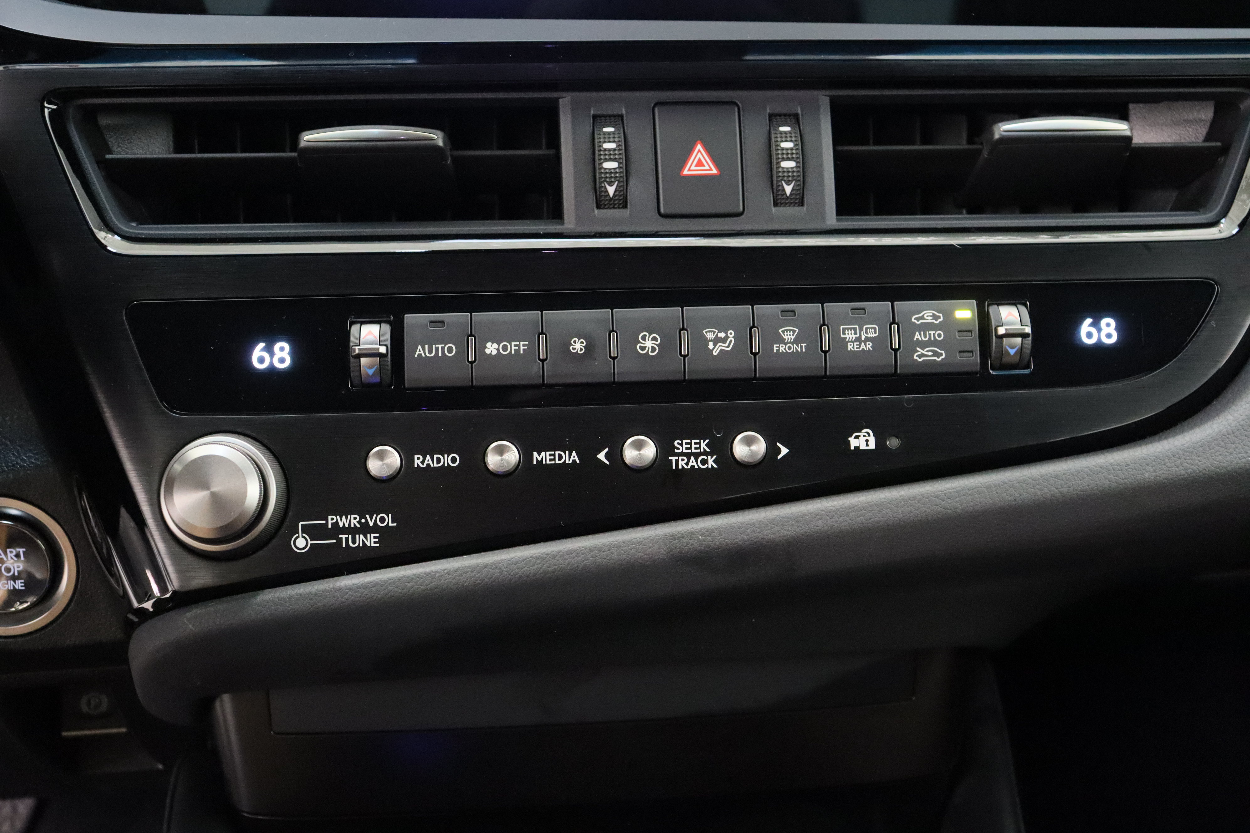 Used 2024 Lexus ES 350 w/ Accessory Package (Z1) FWD image 20