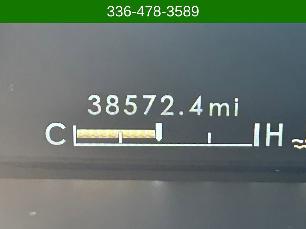 Certified 2023 Lincoln Nautilus Reserve w/ Equipment Group 201A image 12